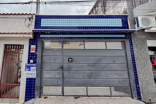Fachada com Placa de casa para alugar com 5 quartos, 250m² em Chácara Califórnia, São Paulo