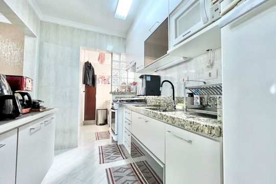 Cozinha de apartamento à venda com 3 quartos, 89m² em Vila Ester (zona Norte), São Paulo
