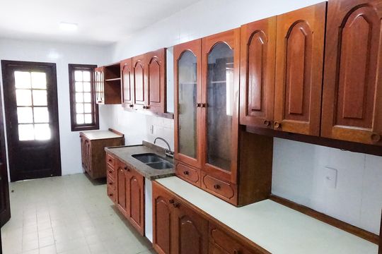 Cozinha de casa à venda com 4 quartos, 225m² em Barra da Tijuca, Rio de Janeiro