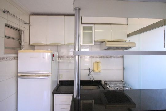 Cozinha de apartamento à venda com 2 quartos, 45m² em Cidade Líder, São Paulo