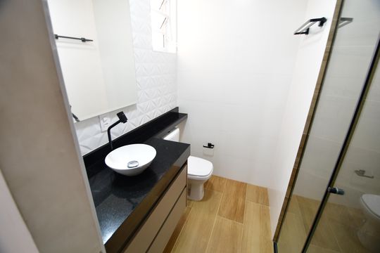 Banheiro de kitnet/studio à venda com 1 quarto, 47m² em Botafogo, Campinas