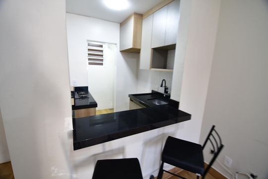 Cozinha de kitnet/studio à venda com 1 quarto, 47m² em Botafogo, Campinas