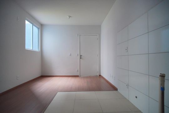 Cozinha de apartamento para alugar com 2 quartos, 48m² em Feitoria, São Leopoldo