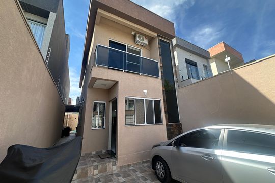 Garagem de casa de condomínio à venda com 2 quartos, 118m² em Alphaville, Santana de Parnaíba