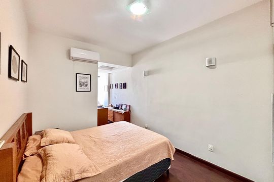 Quarto 2 de apartamento para alugar com 2 quartos, 90m² em Leblon, Rio de Janeiro
