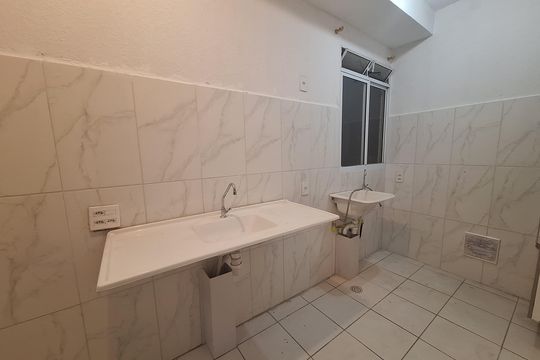 Sala/cozinha de apartamento para alugar com 2 quartos, 33m² em Caxangá, Suzano