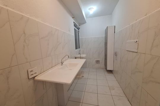 Sala/cozinha de apartamento para alugar com 2 quartos, 33m² em Caxangá, Suzano