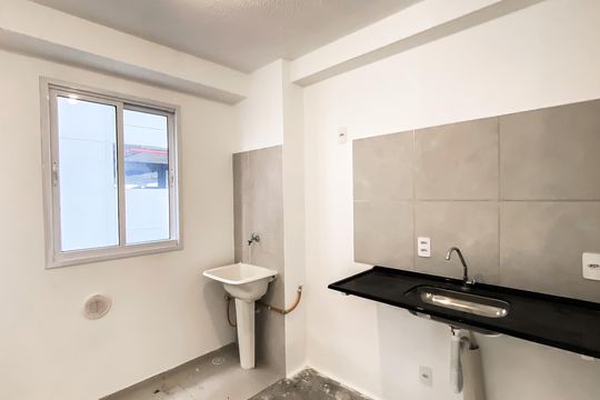 Cozinha  de apartamento à venda com 2 quartos, 39m² em Jardim America da Penha, São Paulo