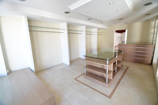 Sala de casa à venda com 1 quarto, 216m² em Vila Angelino Rossi, Campinas