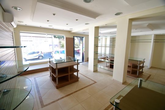 Sala de casa à venda com 1 quarto, 216m² em Vila Angelino Rossi, Campinas