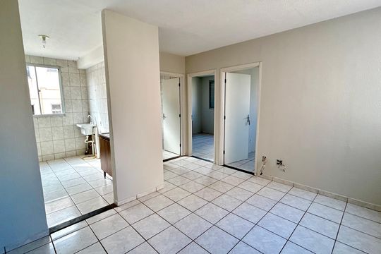Sala de apartamento para alugar com 2 quartos, 49m² em Vila Alzira, Guarulhos