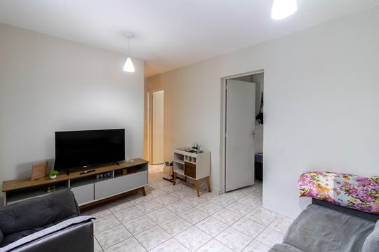 Sala de apartamento à venda com 2 quartos, 45m² em Jardim Tranquilidade, Guarulhos