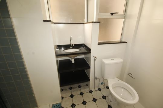 Banheiro Social de apartamento à venda com 3 quartos, 115m² em Serra, Belo Horizonte