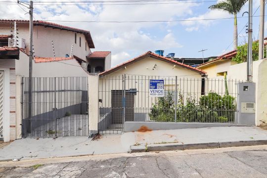 Fachada de casa à venda com 3 quartos, 120m² em São Miguel, São Paulo
