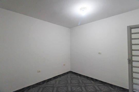 Quarto de Serviço de casa à venda com 3 quartos, 180m² em Vila Rica, São Paulo