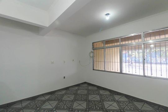Sala de casa à venda com 3 quartos, 180m² em Vila Rica, São Paulo