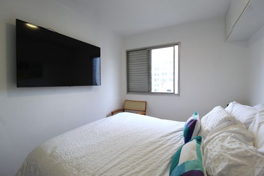 Quarto 1 de apartamento à venda com 2 quartos, 60m² em Vila Olímpia, São Paulo
