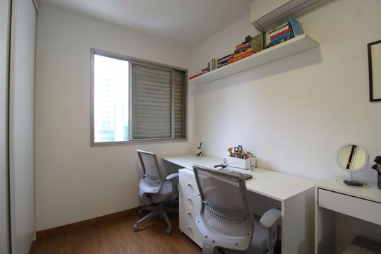 Quarto 2 de apartamento à venda com 2 quartos, 60m² em Vila Olímpia, São Paulo