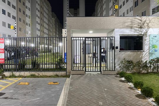 Fachada de apartamento à venda com 2 quartos, 32m² em Parque Novo Mundo, São Paulo