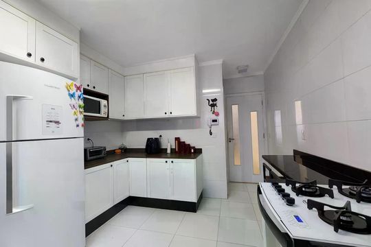 Casa à venda com 3 quartos, 146m² em Vila Santa Terezinha (Zona Norte), São Paulo
