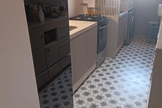 Apartamento à venda com 2 quartos, 49m² em Jardim Umarizal, São Paulo