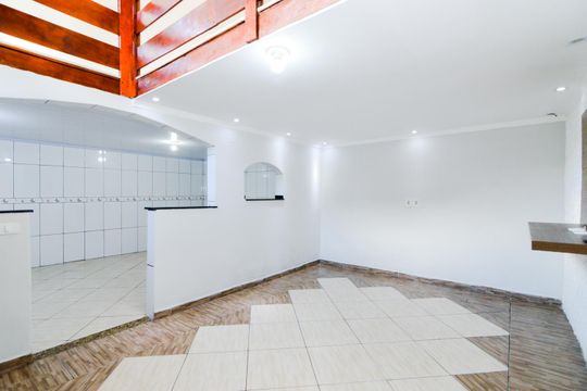 Sala de casa para alugar com 2 quartos, 89m² em Jardim Jovaia, Guarulhos