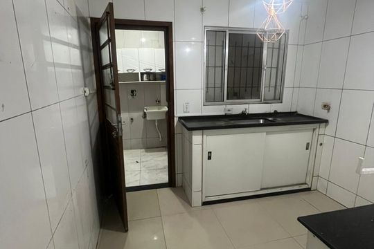 Cozinha de casa de condomínio à venda com 2 quartos, 67m² em Vila Taquari, São Paulo