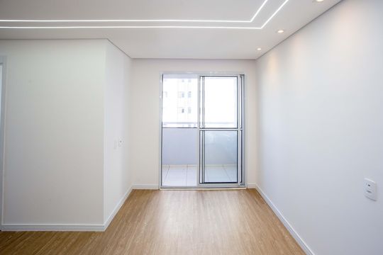 Sala de apartamento para alugar com 3 quartos, 55m² em Jardim Canhema, Diadema
