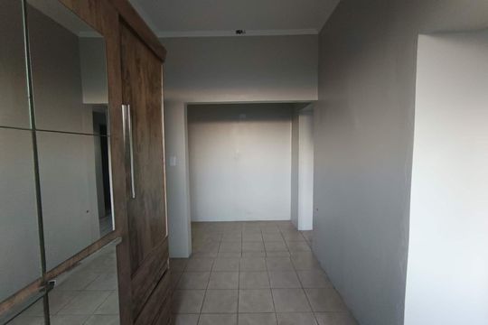 Quarto 2 de apartamento para alugar com 3 quartos, 60m² em Navegantes, Porto Alegre