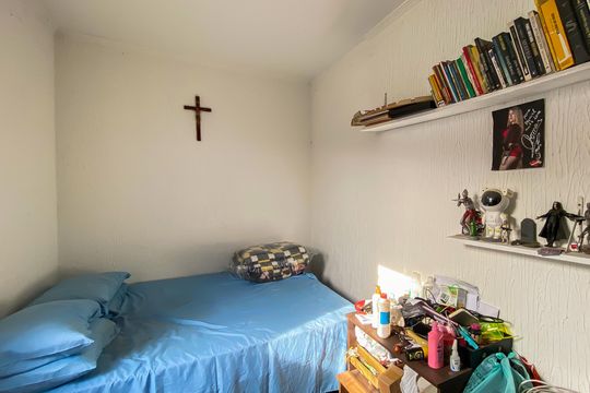 Quarto 1 de casa à venda com 3 quartos, 300m² em Burgo Paulista, São Paulo