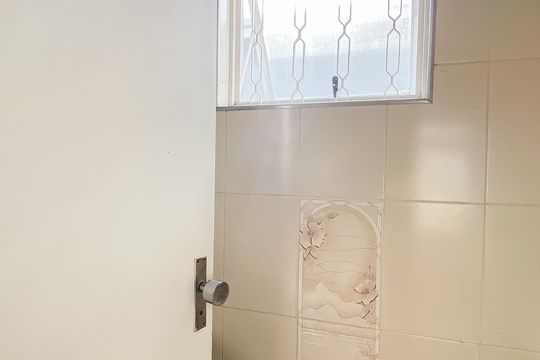 Lavabo  de casa à venda com 3 quartos, 300m² em Burgo Paulista, São Paulo