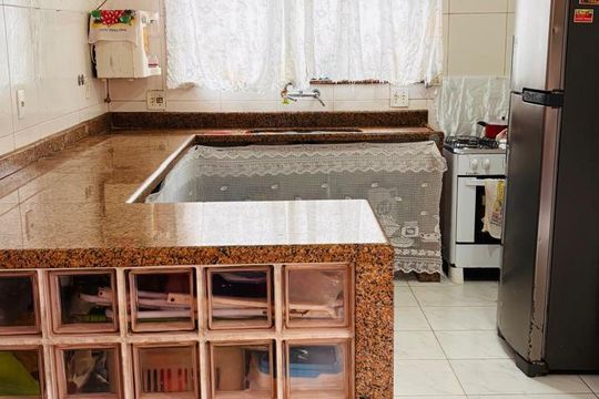 Cozinha de casa para alugar com 7 quartos, 608m² em Taquara, Rio de Janeiro