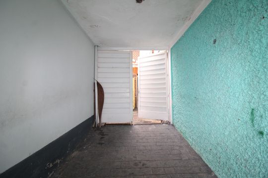 Garagem de casa para alugar com 5 quartos, 259m² em Vila Celeste, São Paulo