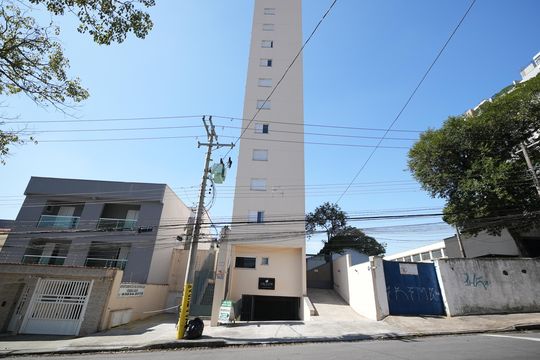 Fachada do Prédio de apartamento para alugar com 1 quarto, 40m² em Vila Assunção, Santo André