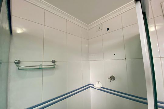 Banheiro 1 de apartamento à venda com 2 quartos, 76m² em Vila Sao Judas Tadeu, Guarulhos