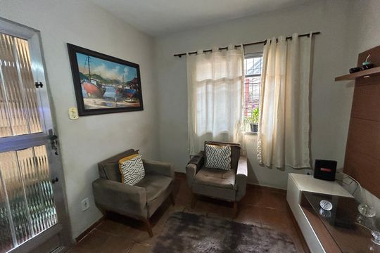 Sala de casa à venda com 2 quartos, 80m² em Higienópolis, Rio de Janeiro