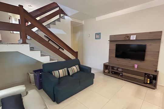 Casa à venda com 3 quartos, 150m² em Jardim Barbosa, Guarulhos
