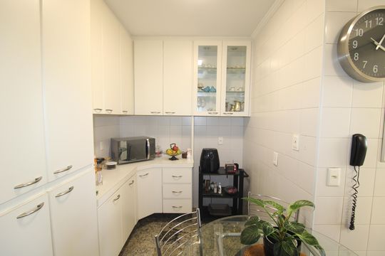 Cozinha de apartamento à venda com 3 quartos, 125m² em Santana, São Paulo
