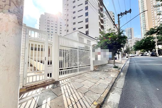 Fachada de casa para alugar com 3 quartos, 250m² em Santana, São Paulo