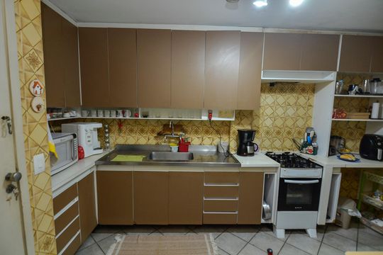 Cozinha de apartamento à venda com 2 quartos, 101m² em Grajaú, Rio de Janeiro