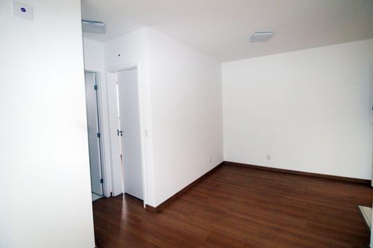 Sala de apartamento à venda com 2 quartos, 50m² em Irajá, Rio de Janeiro