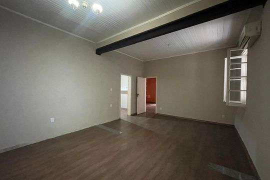 Casa para alugar com 3 quartos, 174m² em Hamburgo Velho, Novo Hamburgo