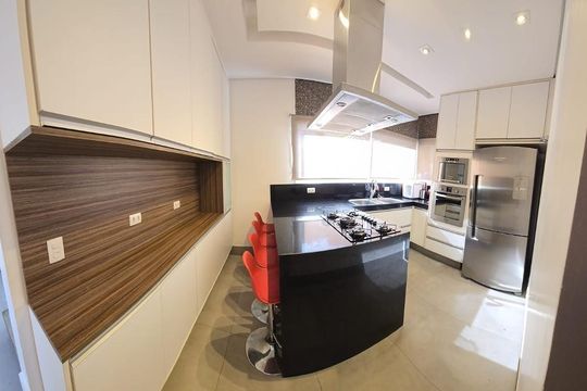 Cozinha de casa para alugar com 4 quartos, 300m² em City Bussocaba, Osasco