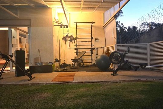 Área Externa de casa para alugar com 4 quartos, 300m² em City Bussocaba, Osasco