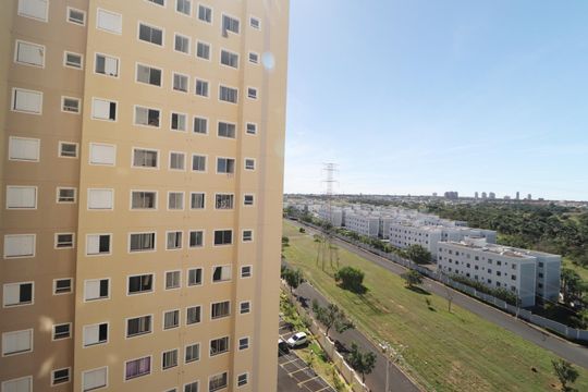 Vista do Quarto 2 de apartamento para alugar com 2 quartos, 45m² em Morada da Colina, Uberlândia