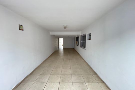 Garagem de casa à venda com 5 quartos, 181m² em Jardim Ester, São Paulo