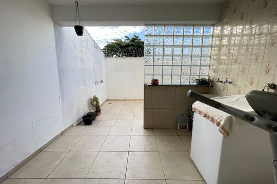 Área de Serviço de casa à venda com 5 quartos, 181m² em Jardim Ester, São Paulo