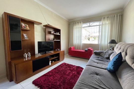 Casa à venda com 5 quartos, 181m² em Jardim Ester, São Paulo