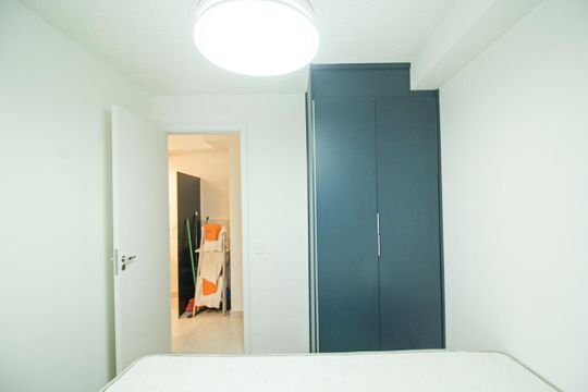 Quarto 1 de apartamento à venda com 2 quartos, 35m² em Parque Industrial Tomas Edson, São Paulo