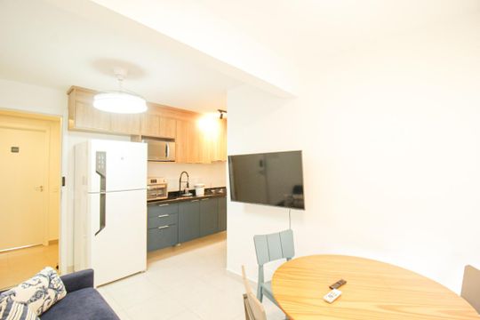 Apartamento à venda com 2 quartos, 35m² em Parque Industrial Tomas Edson, São Paulo